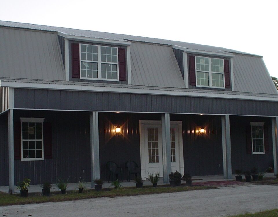 Stylish galvanized steel barndominiums in Warren, Arizona, showcasing modern design and rustic charm